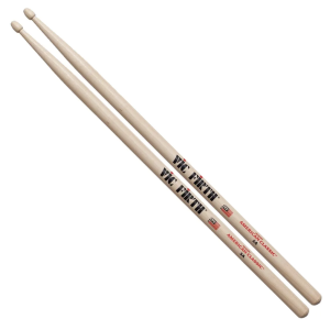 Par de Baquetas de madera 5A Vic Firth American Classic punta madera